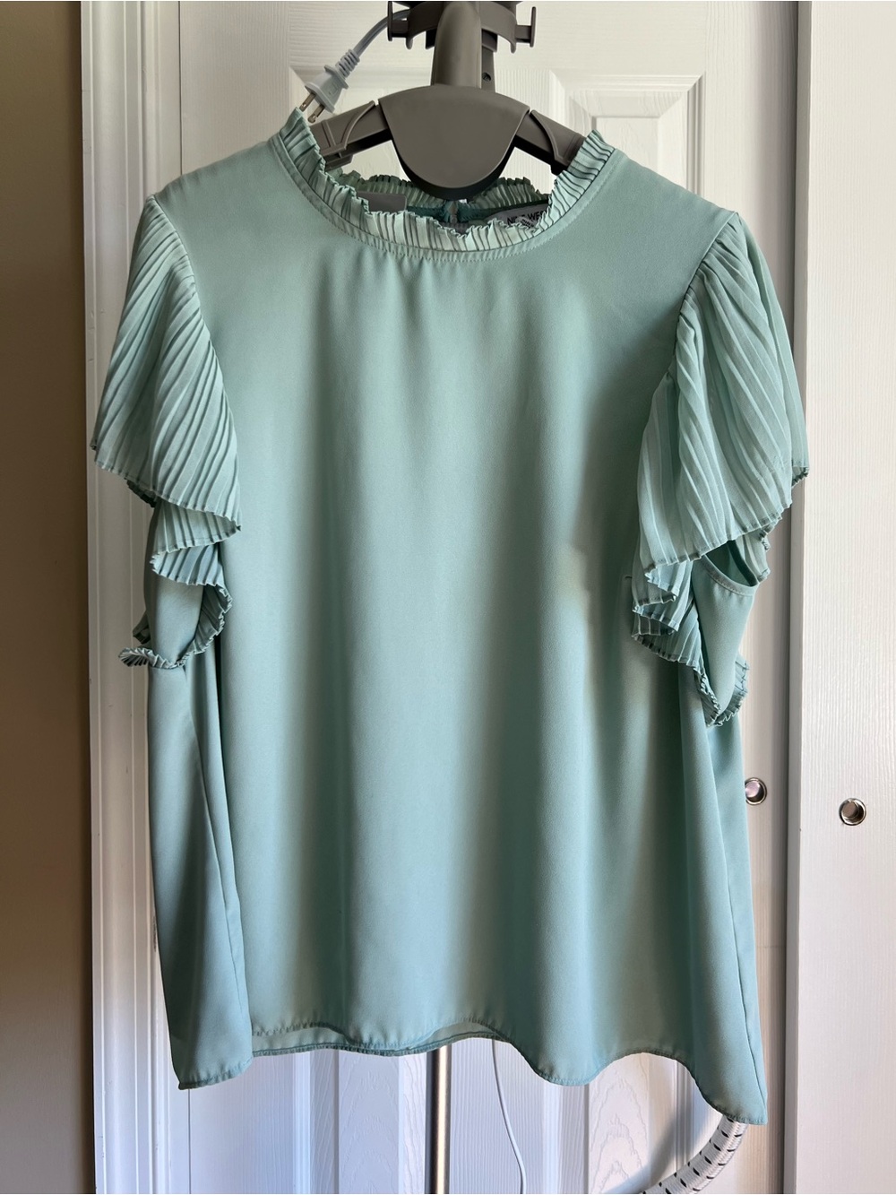 Nine West Pleated Sleeve Green Blouse XL